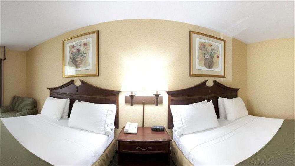 Holiday Inn Express & Suites Williamsburg By Ihg מראה חיצוני תמונה