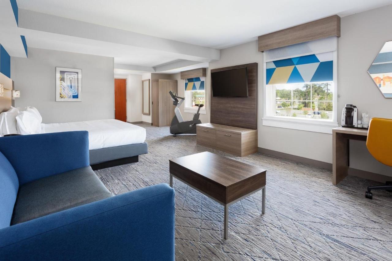 Holiday Inn Express & Suites Williamsburg By Ihg מראה חיצוני תמונה
