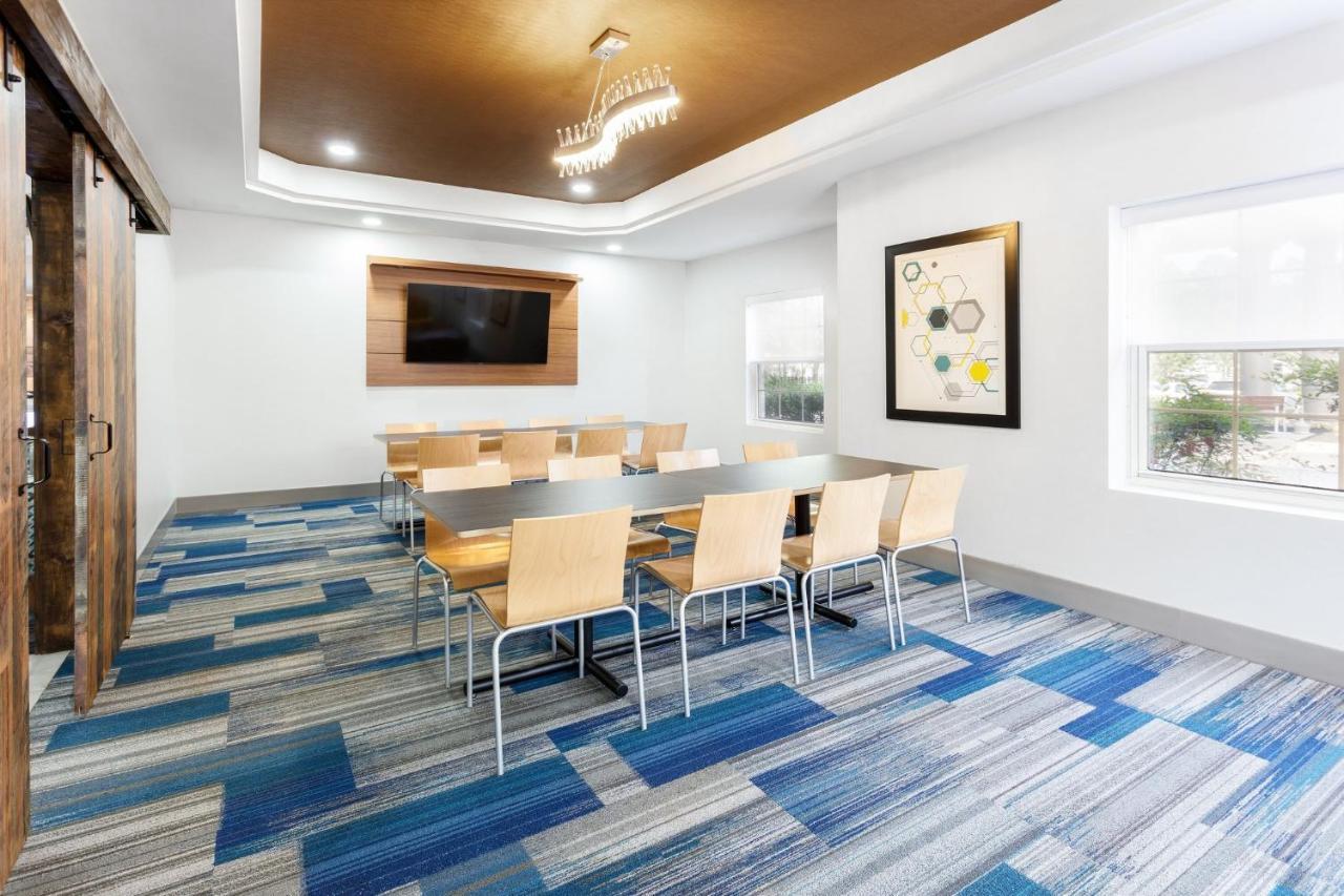 Holiday Inn Express & Suites Williamsburg By Ihg מראה חיצוני תמונה