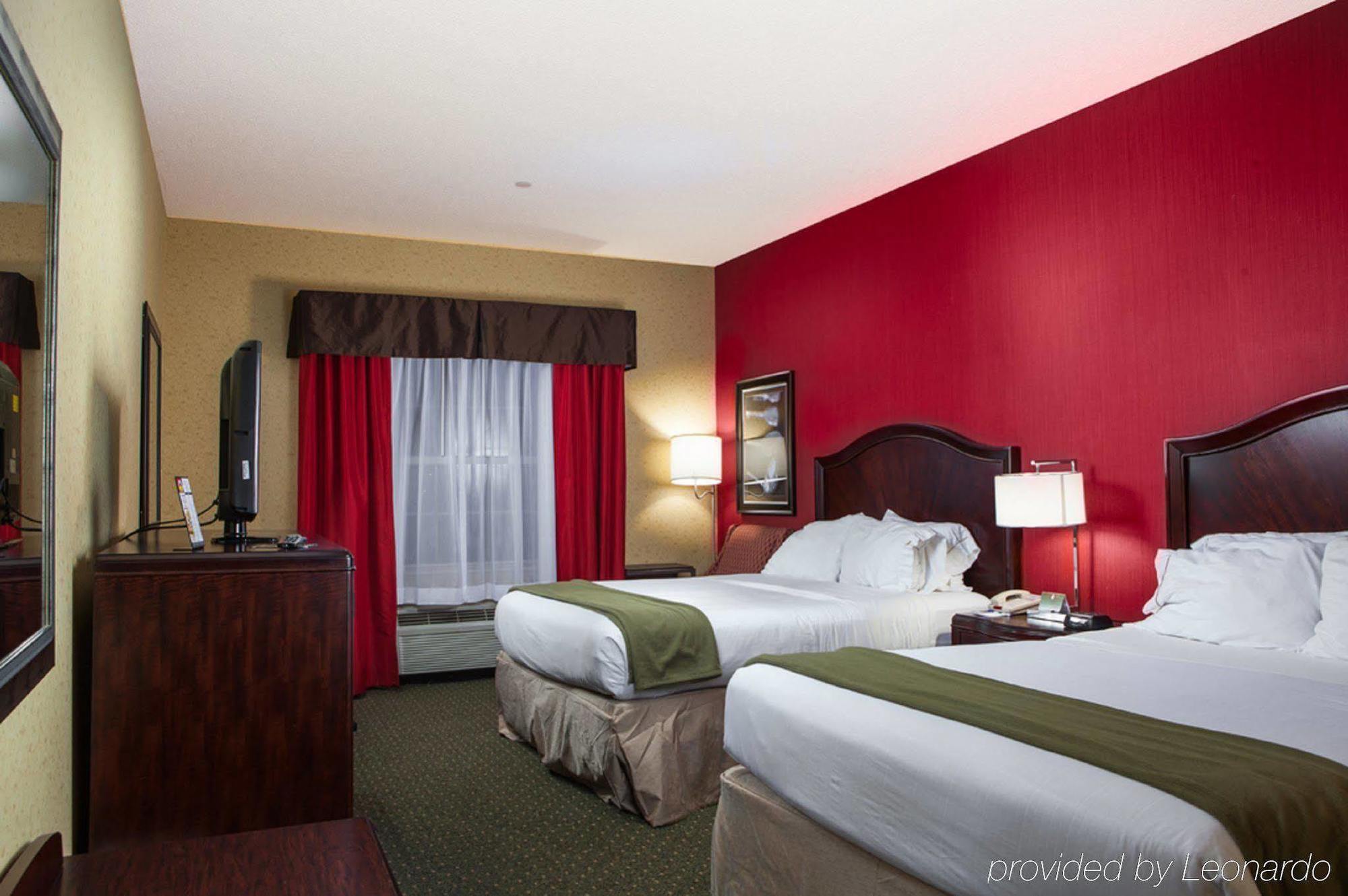 Holiday Inn Express & Suites Williamsburg By Ihg מראה חיצוני תמונה