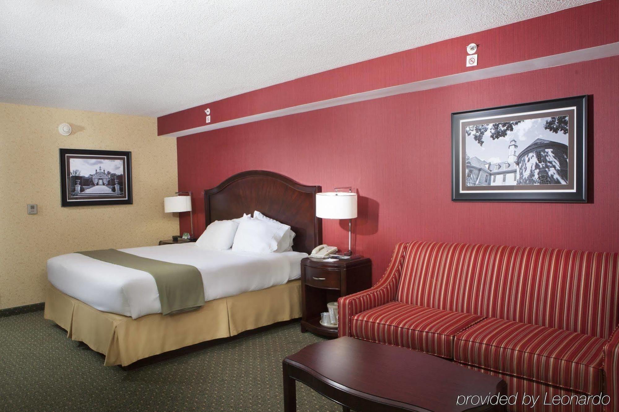 Holiday Inn Express & Suites Williamsburg By Ihg מראה חיצוני תמונה